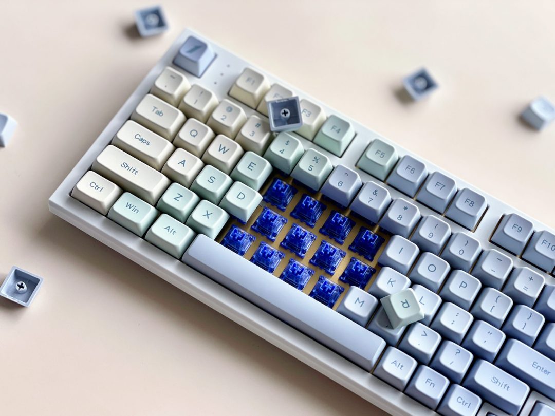 1STPLAYER CLEAR 75% MDA PBT KEYCAPS 81 KEYS WITH KNOB WIRELESS KEYBOARD